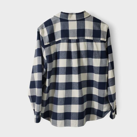 LL Bean Womens Brushed Flannel Shirt Blue Gingham Relaxed Fit Sz XLP Pockets - Picture 4 of 11